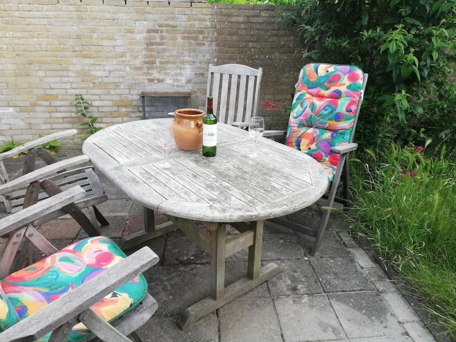 Cottage Egmond-Binnen Met Besloten Tuin Esterno foto